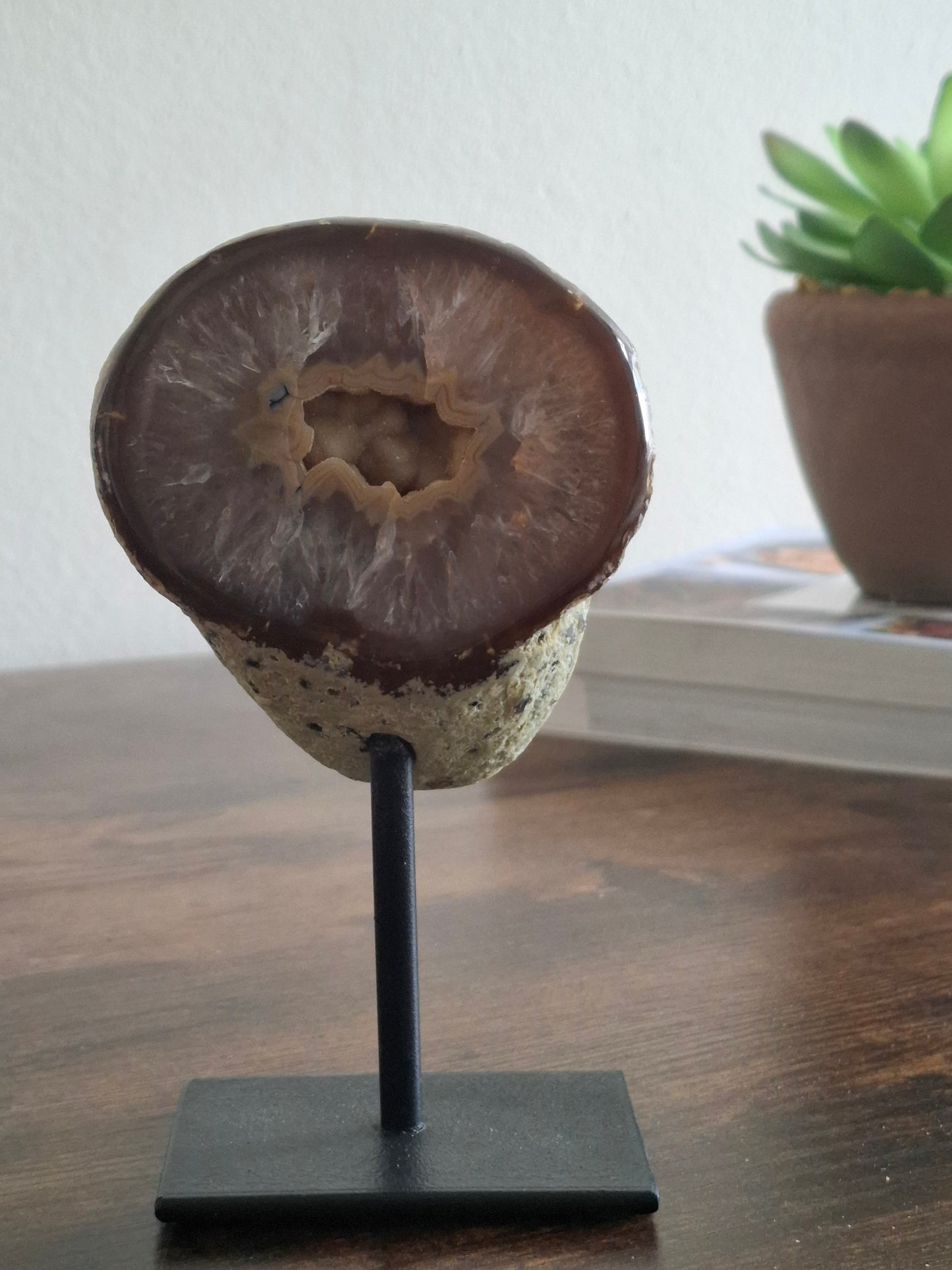 Agaat op standaard nr16